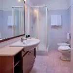 & Hotel 4*