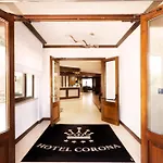 Hotel &