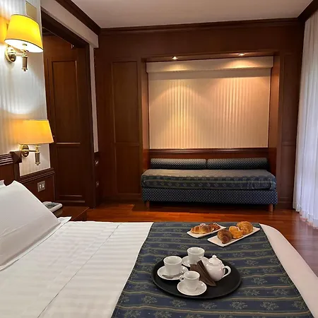 & Hotell Pescasseroli